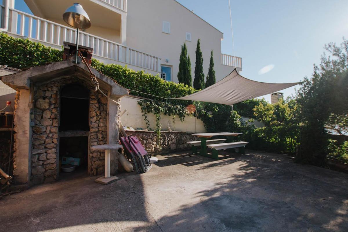 Apartman Relax 2 Zaboric Exterior photo