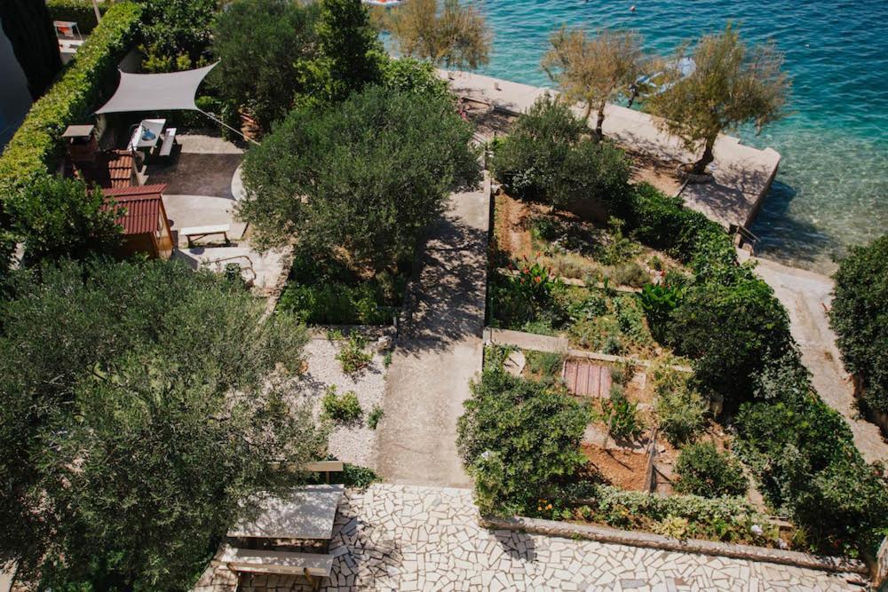 Apartman Relax 2 Zaboric Exterior photo