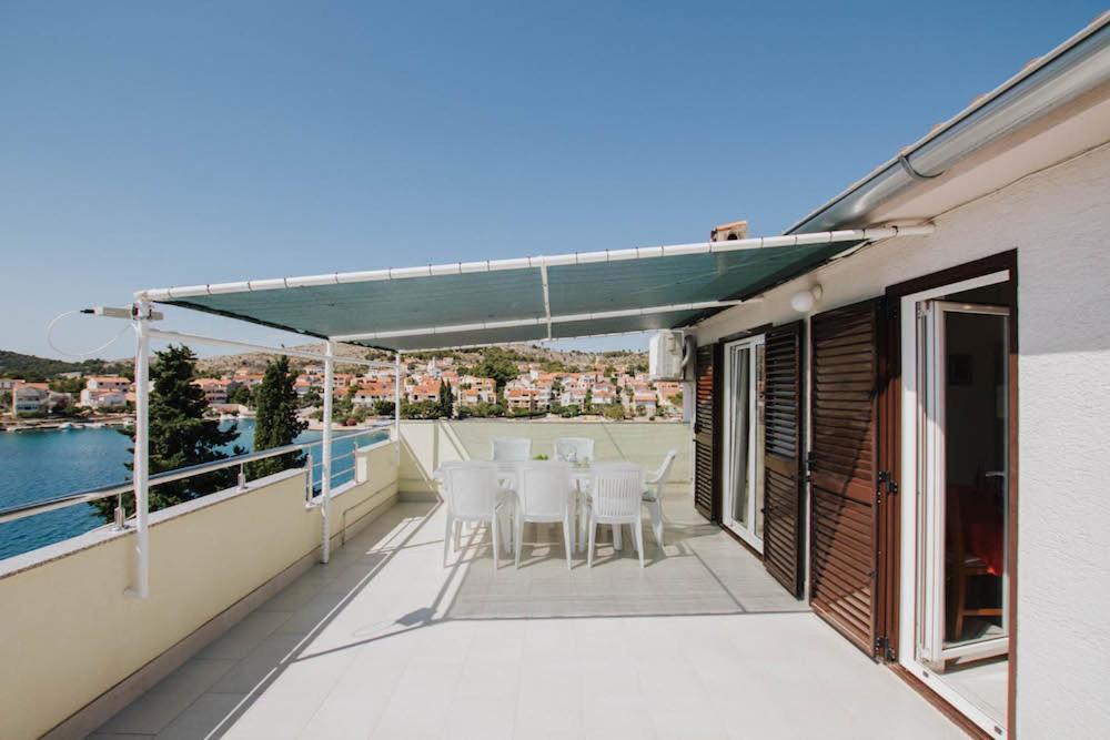 Apartman Relax 2 Zaboric Exterior photo